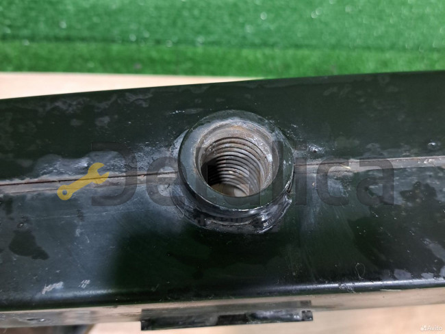 Усилитель переднего бампера Nissan Qashqai J10 Усилитель переднего бампера Nissan Qashqai J10