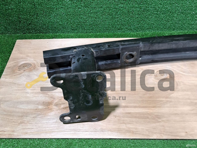 Усилитель переднего бампера Nissan Qashqai J10 Усилитель переднего бампера Nissan Qashqai J10