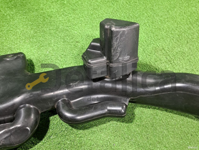 Воздухозаборник Qashqai J10 (M9R дизель) Воздухозаборник Qashqai J10 (M9R дизель)